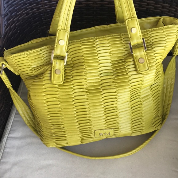 R & J Neon Green Shoulder Bag - Picture 6 of 14